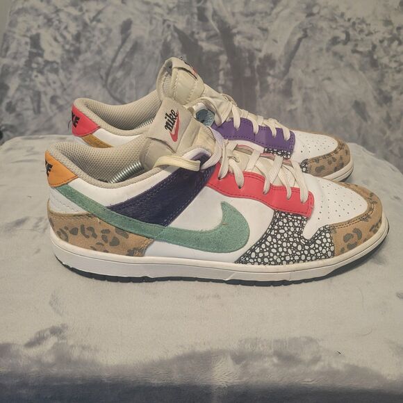 Nike‎ Dunk Low SE Size Woman’s 8 Safari Mix Multicolor Sneakers Shoes - Picture 1 of 10